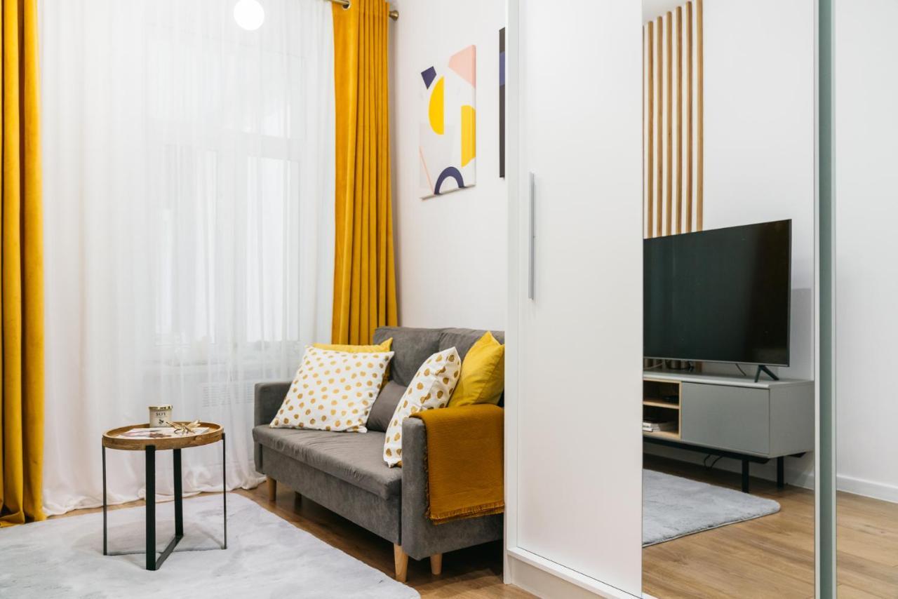 Apartament Orzeszkowa - Loftaffair Krasków Eksteriør bilde
