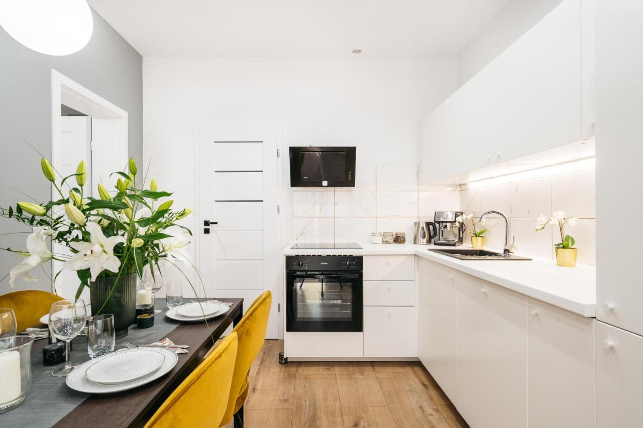 Apartament Orzeszkowa - Loftaffair Krasków Eksteriør bilde