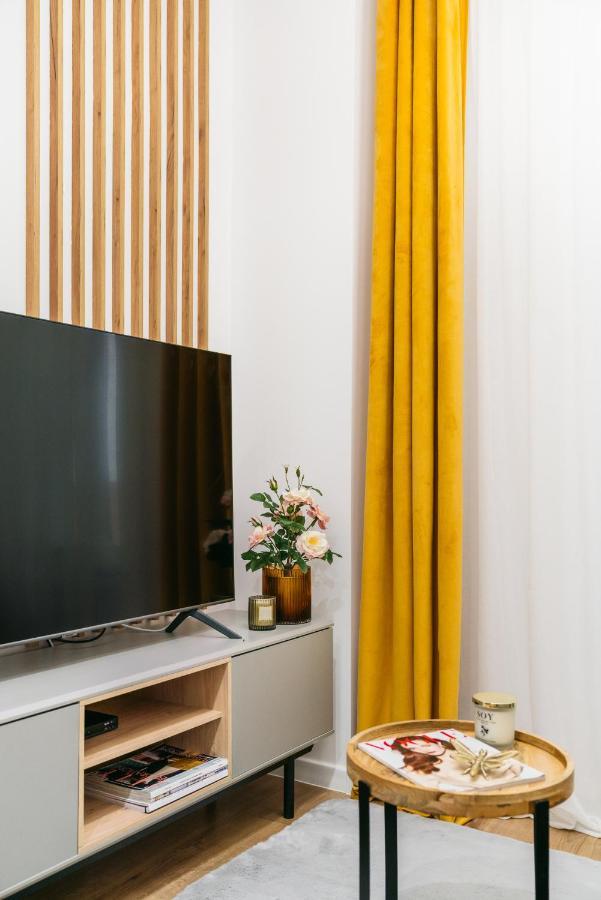 Apartament Orzeszkowa - Loftaffair Krasków Eksteriør bilde
